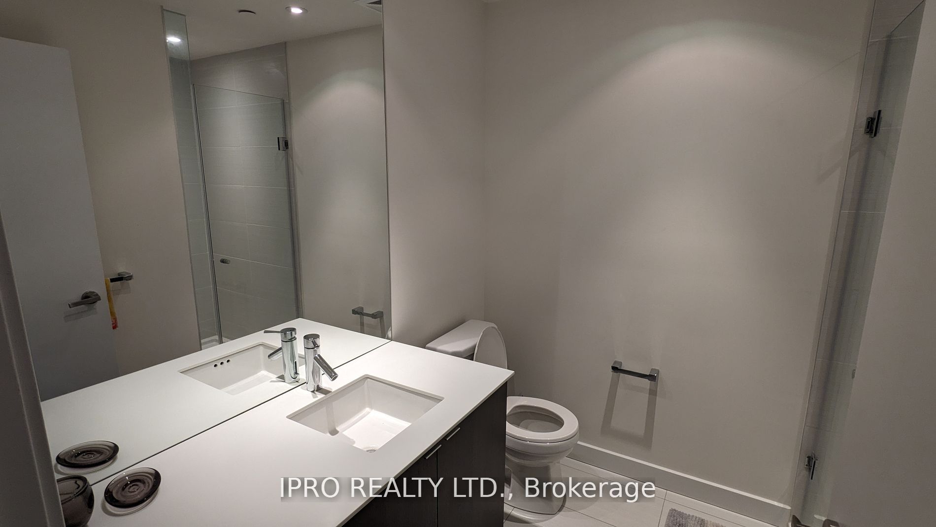 5025 Harvard Rd, #203