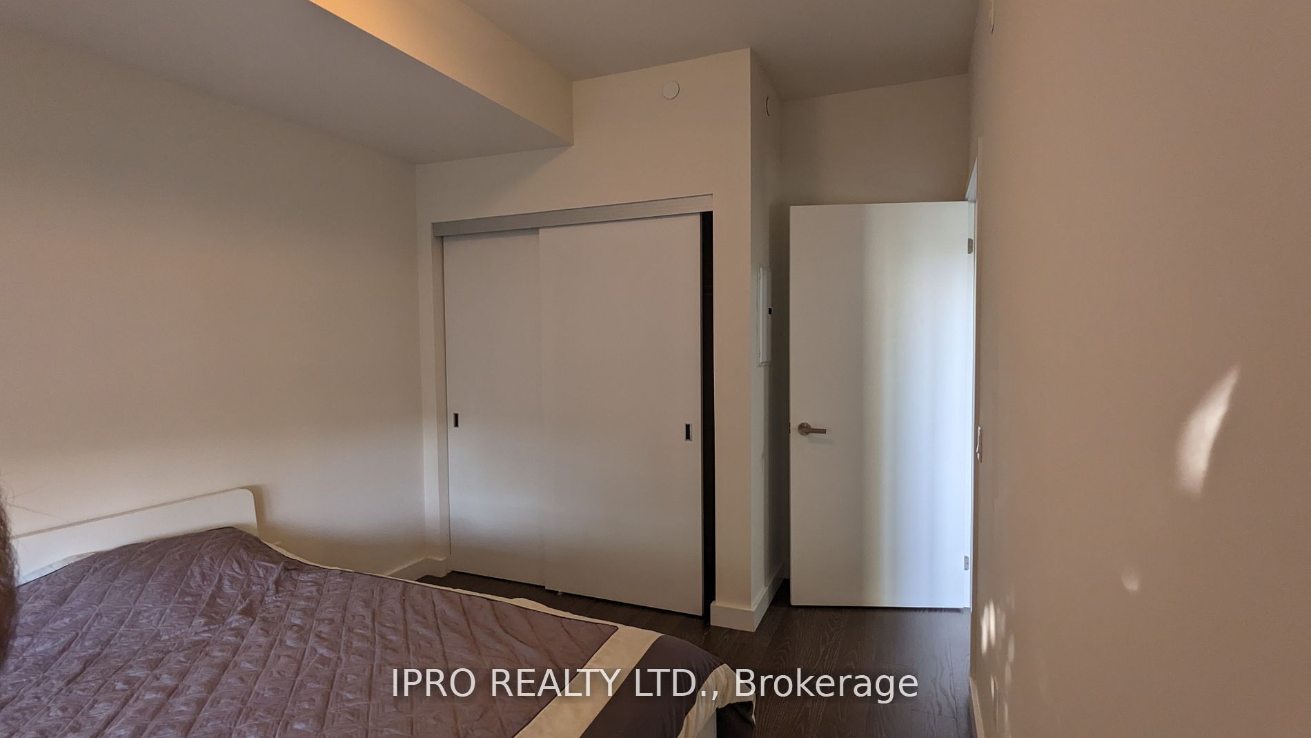 5025 Harvard Rd, #203