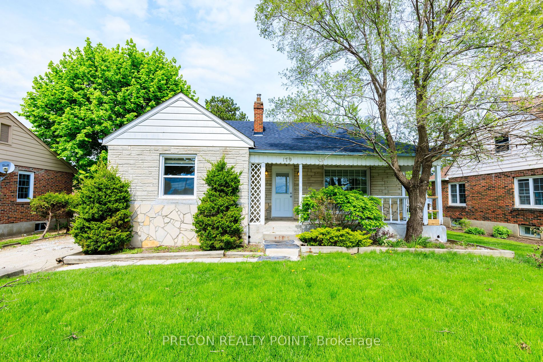 179 Queen Street S