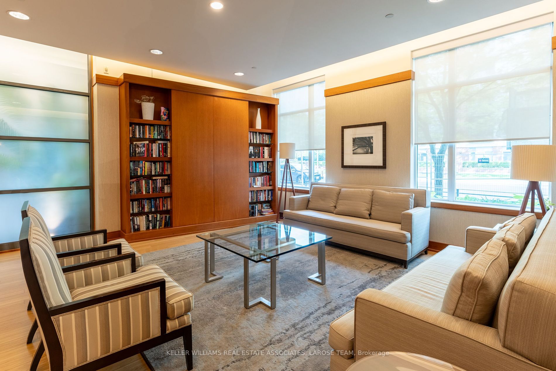 65 Port St E, #604