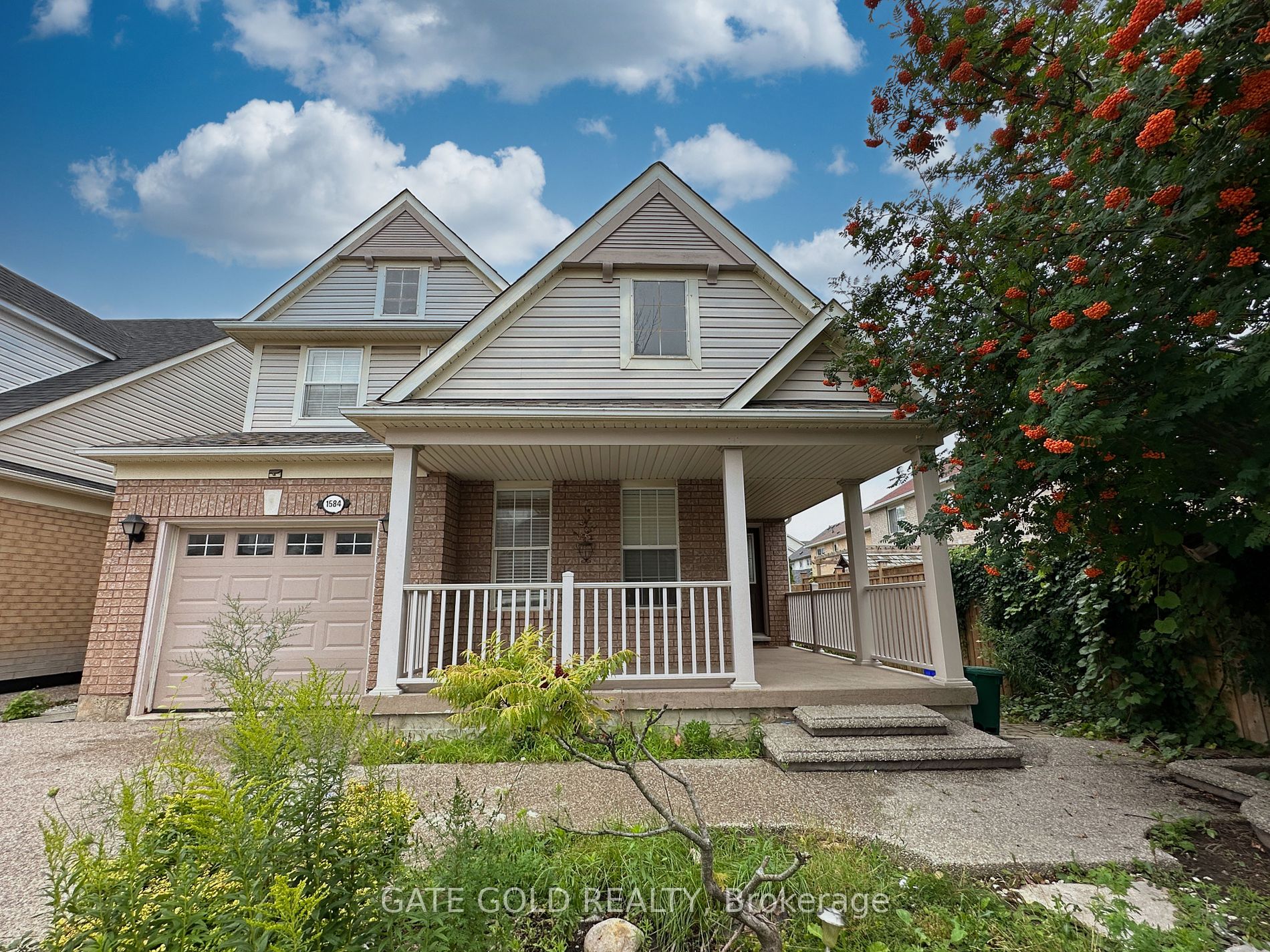 1584 Ramshaw Crescent