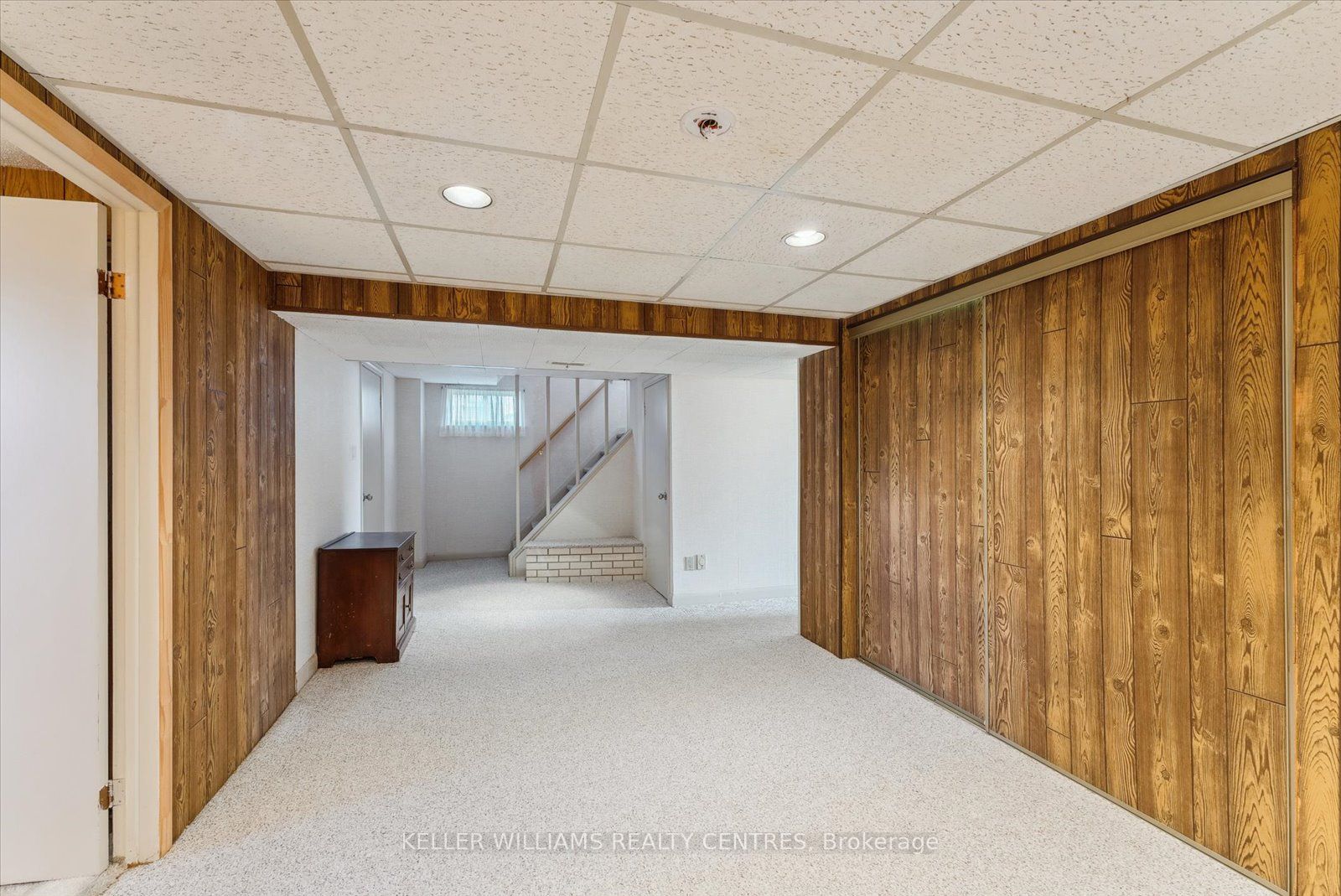 27 Crendon Dr