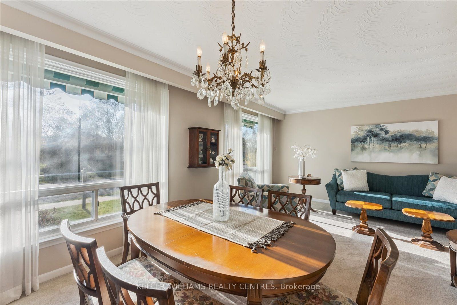 27 Crendon Dr