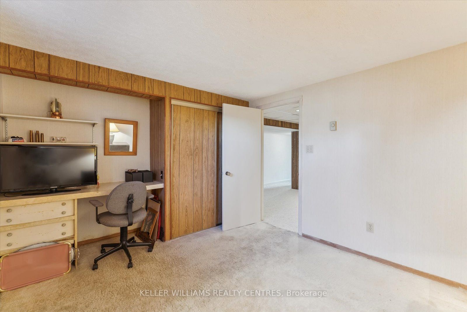 27 Crendon Dr