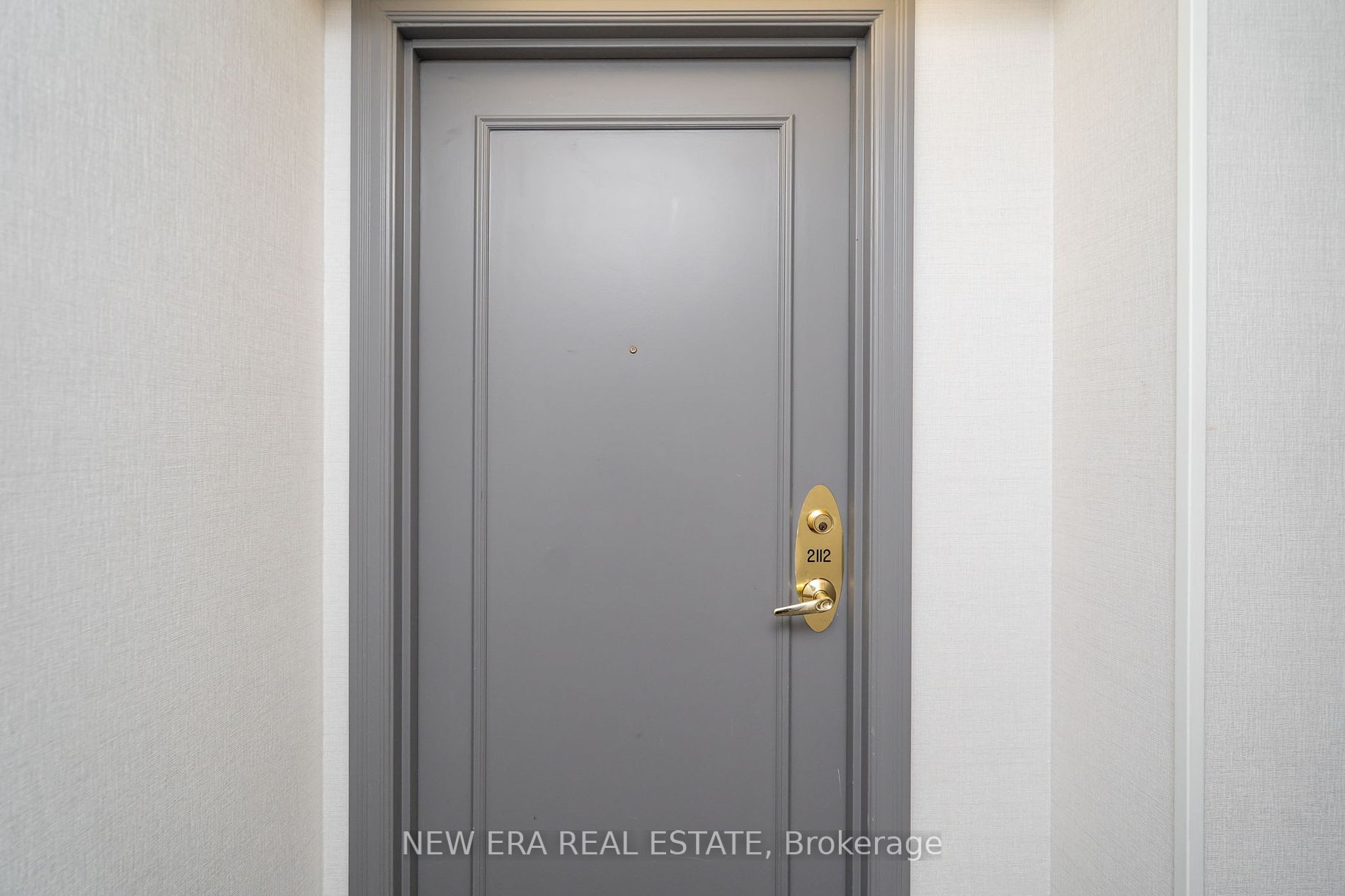 35 Kingsbridge Garden Circle, #2112