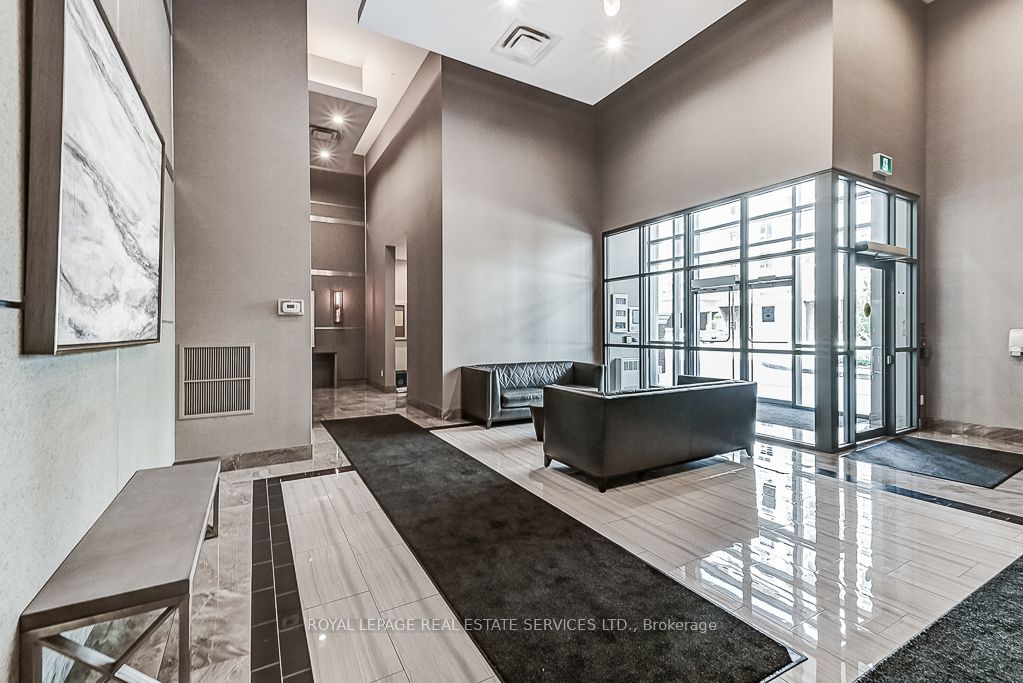2490 Old Bronte Rd, #503