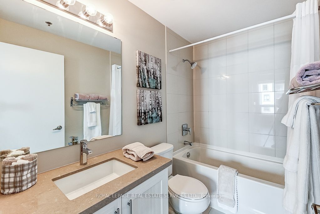 2490 Old Bronte Rd, #503