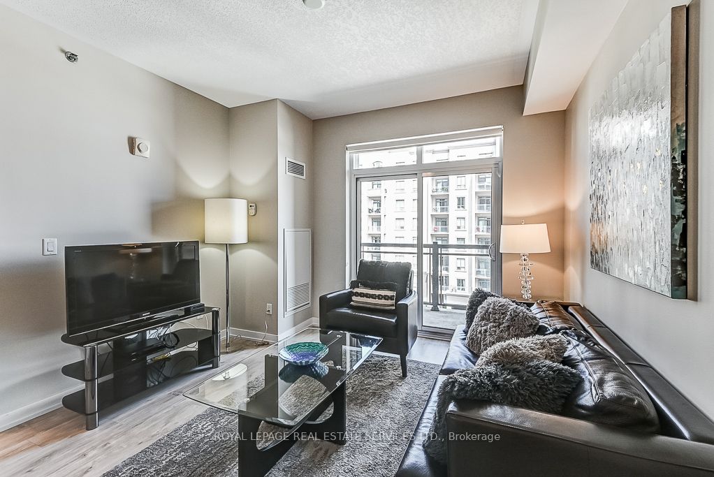 2490 Old Bronte Rd, #503
