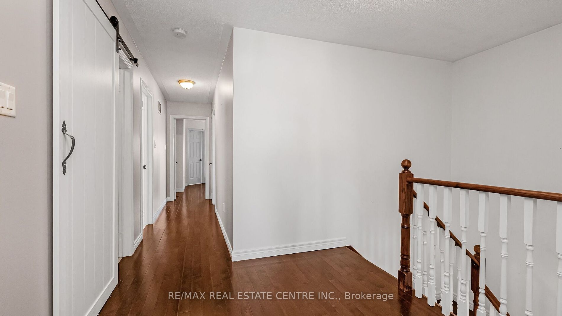 25 Mowat Crescent
