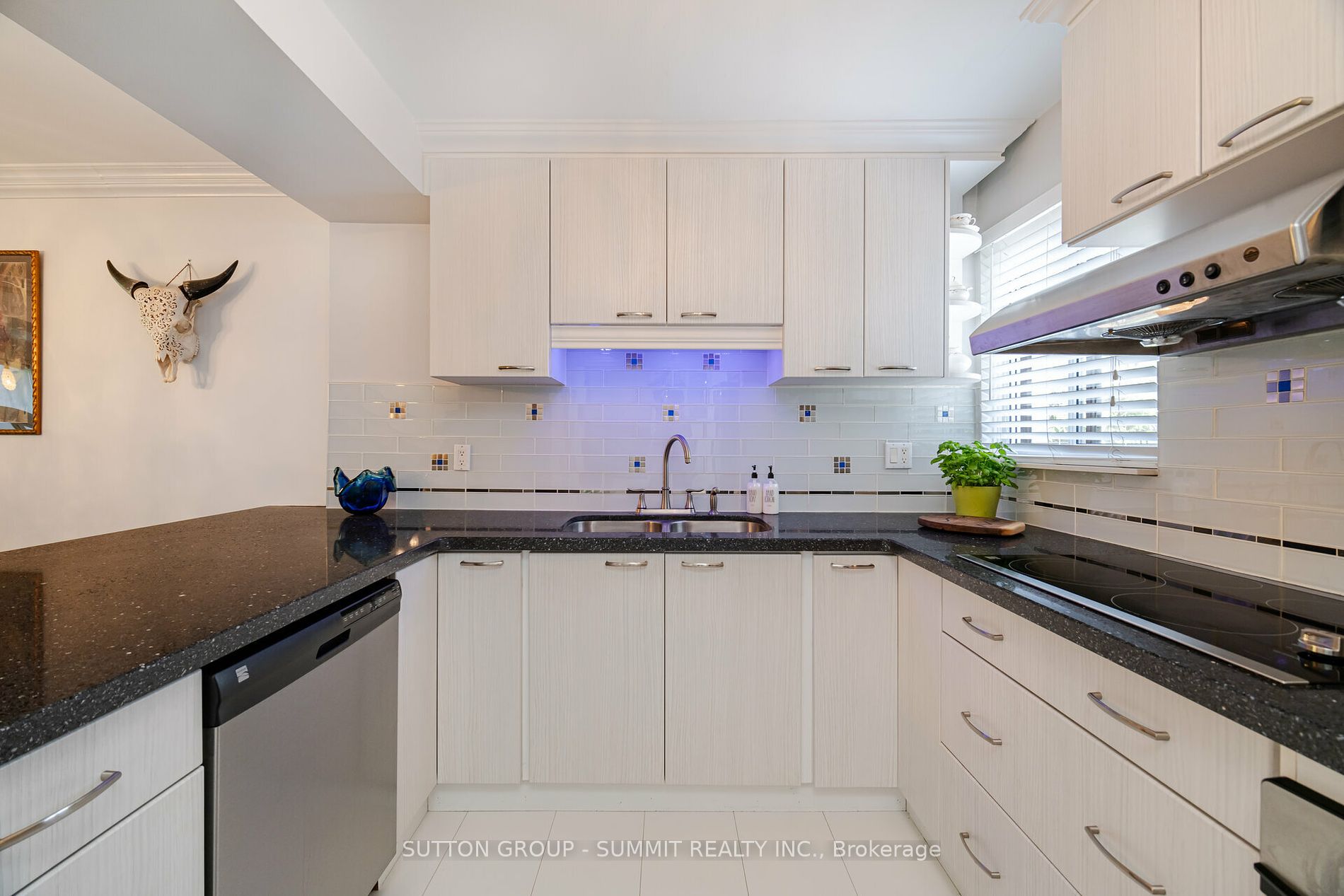 24 Reid Drive, #7
