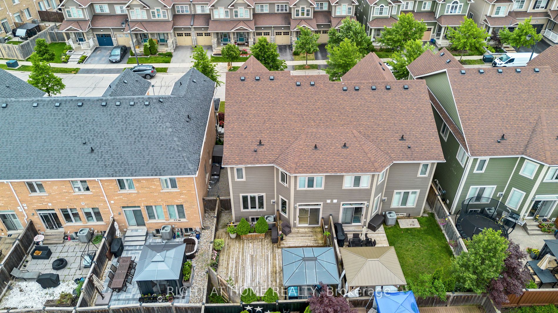 114 Aird Court