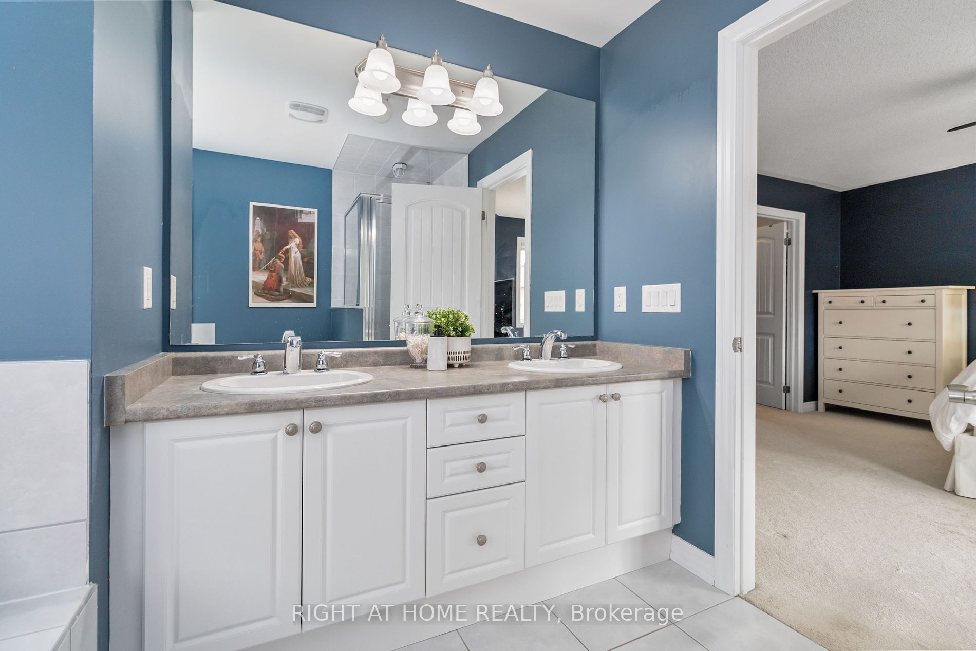 114 Aird Court