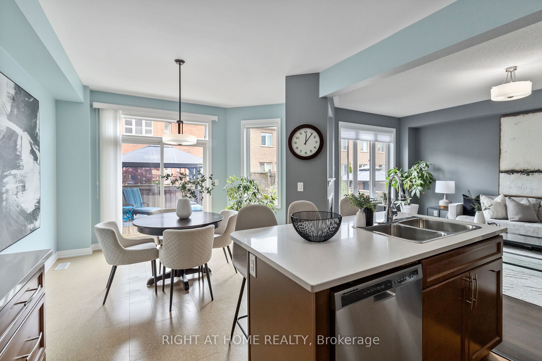 114 Aird Court
