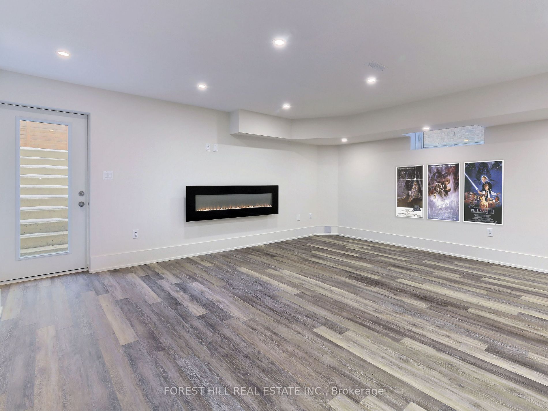 723 Ebony Avenue