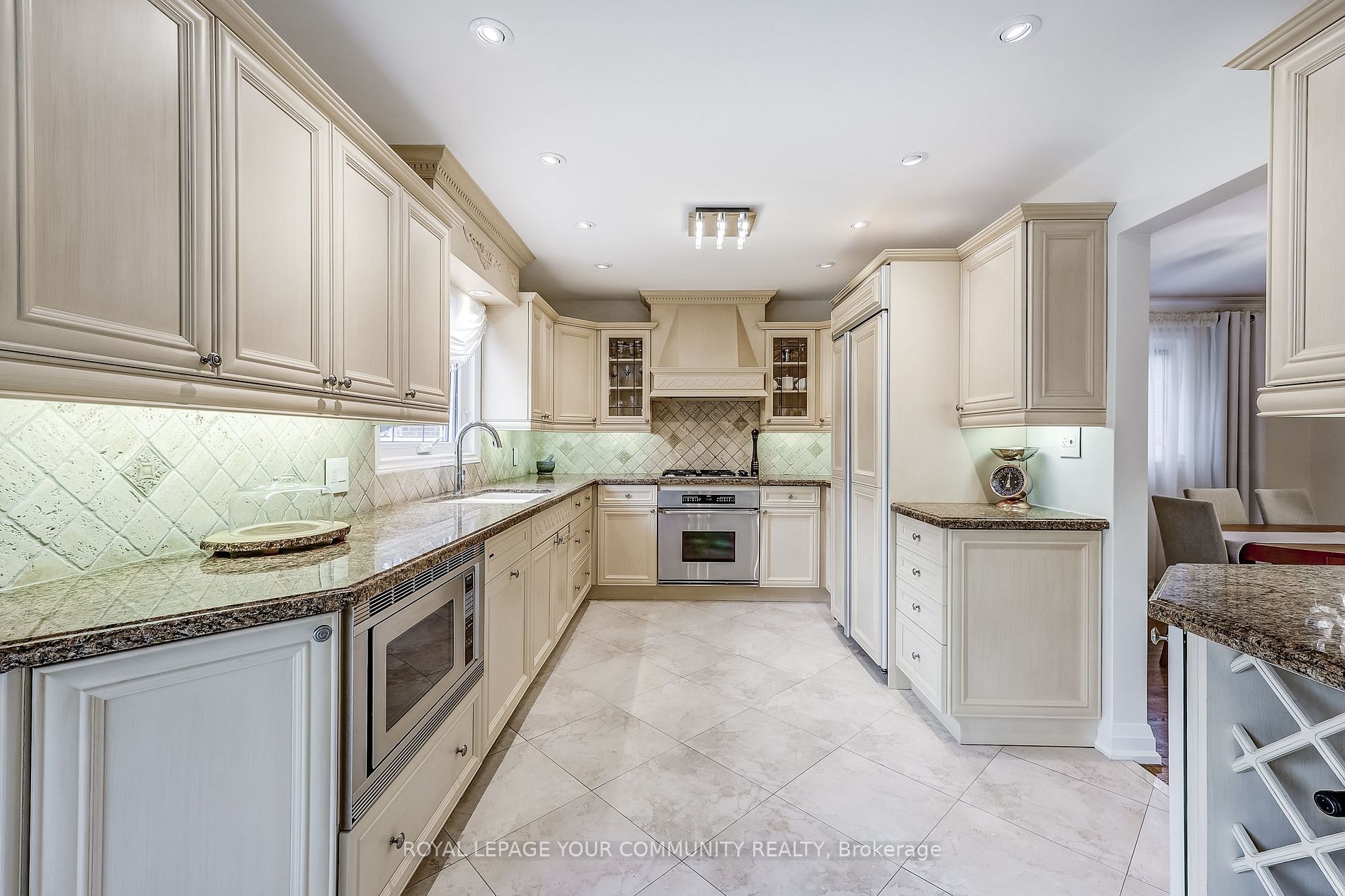 23 Radway Ave