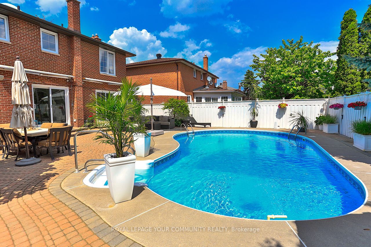 23 Radway Ave