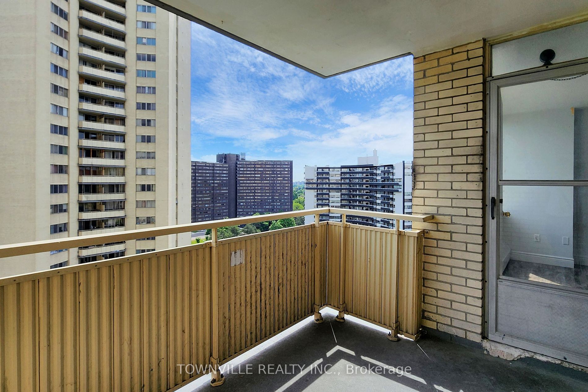 340 Dixon Rd, #1413
