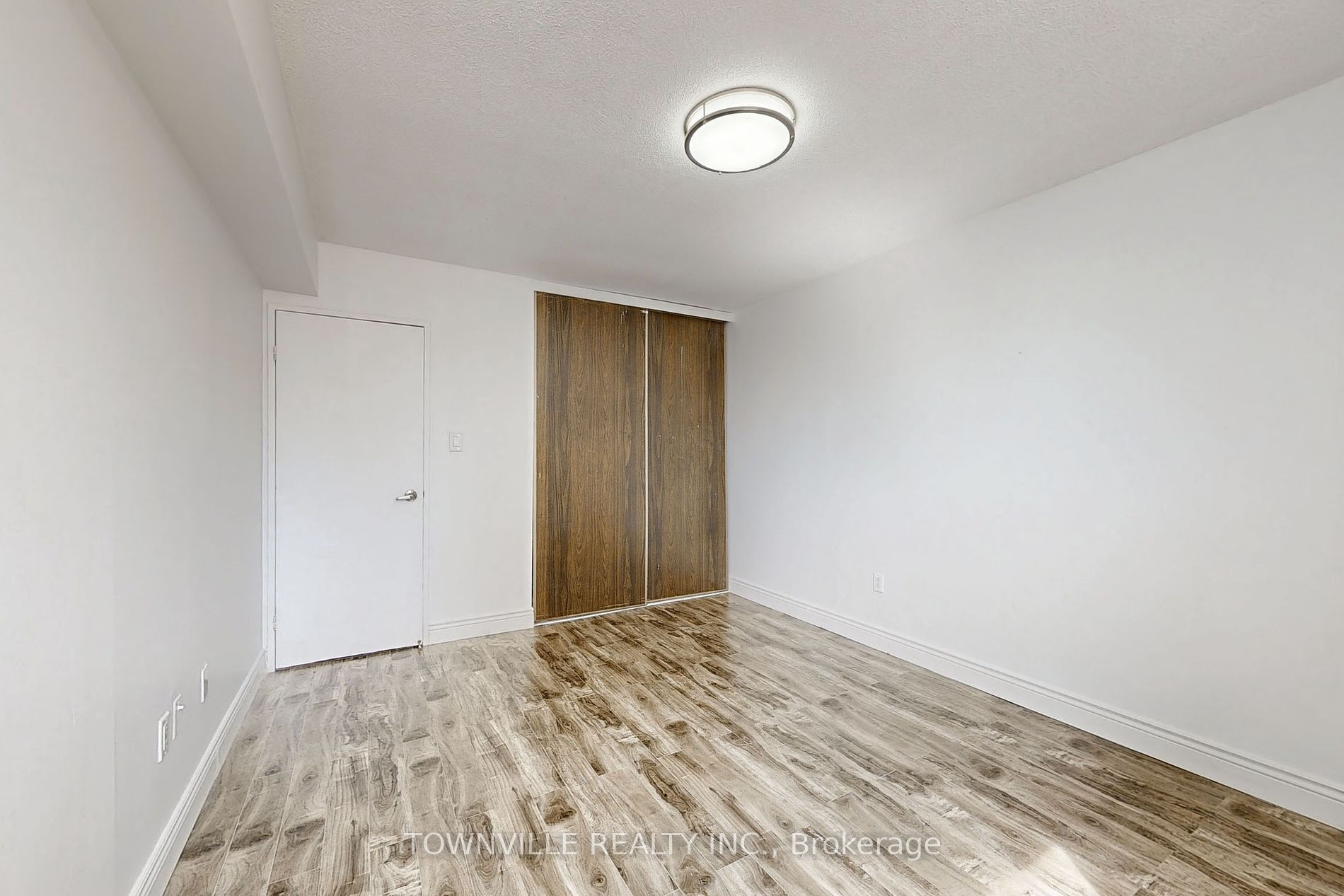 340 Dixon Rd, #1413