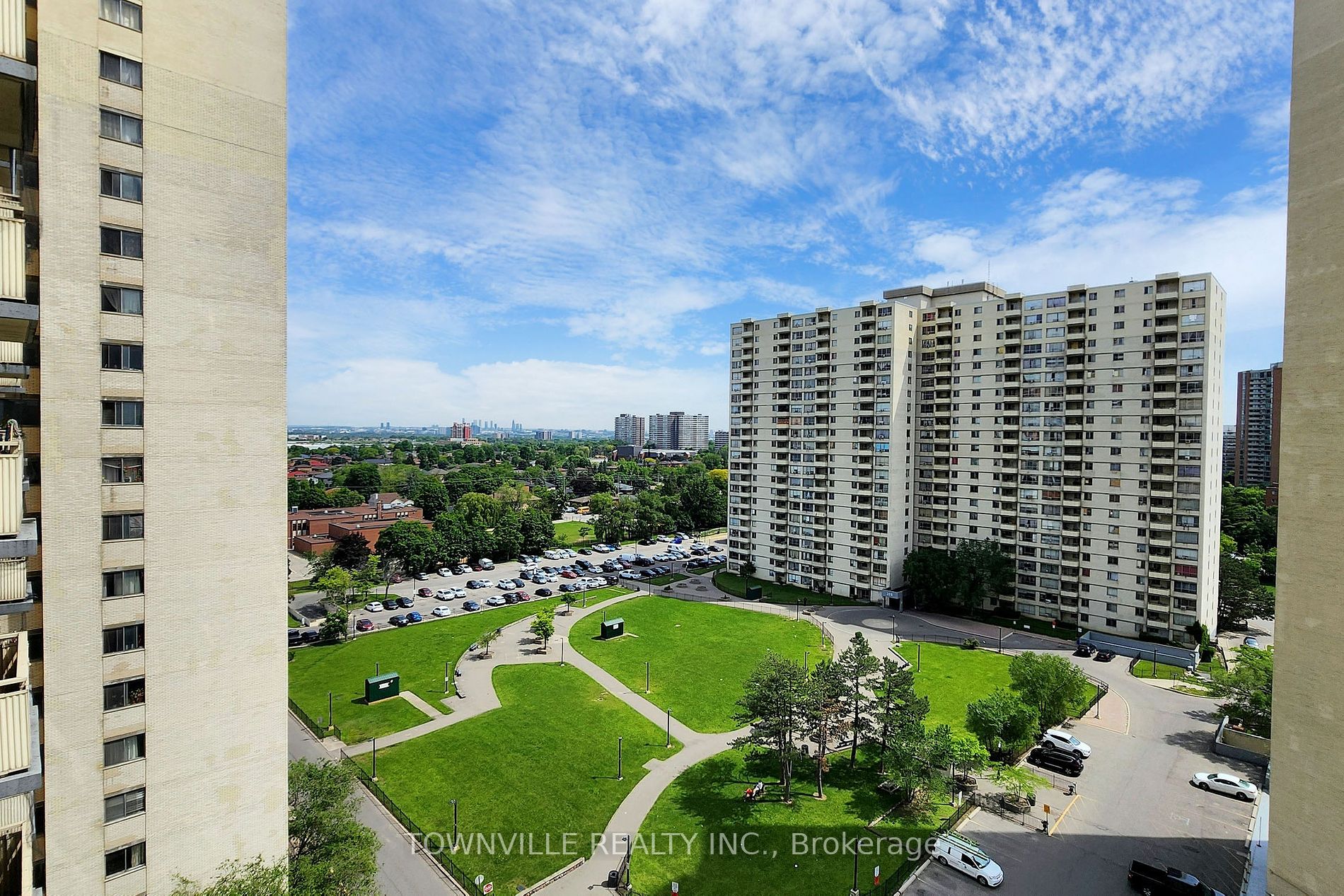 340 Dixon Rd, #1413