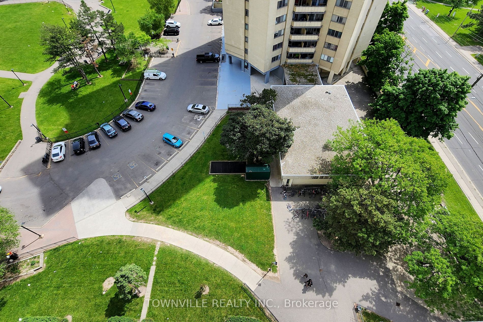 340 Dixon Rd, #1413