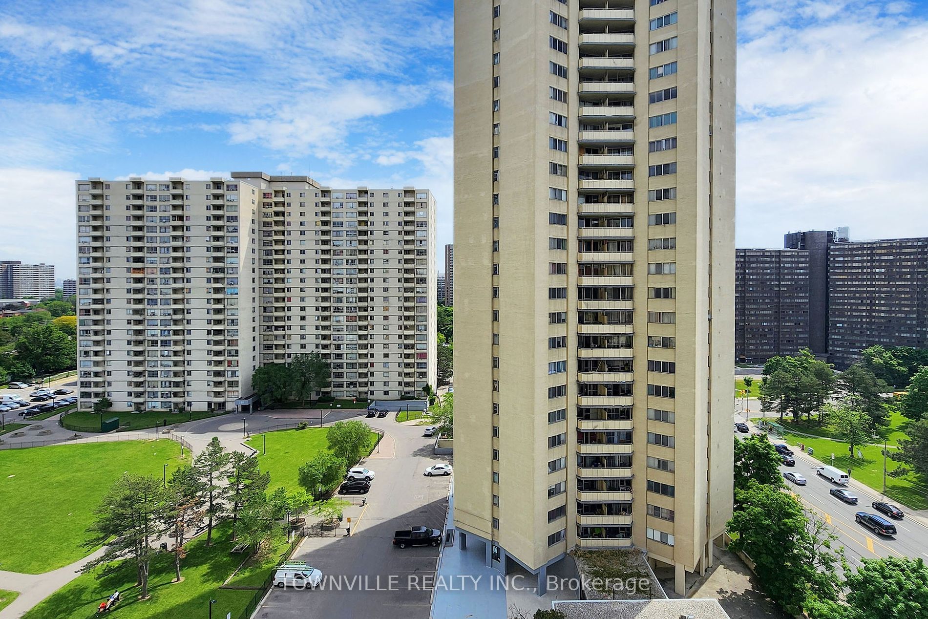 340 Dixon Rd, #1413