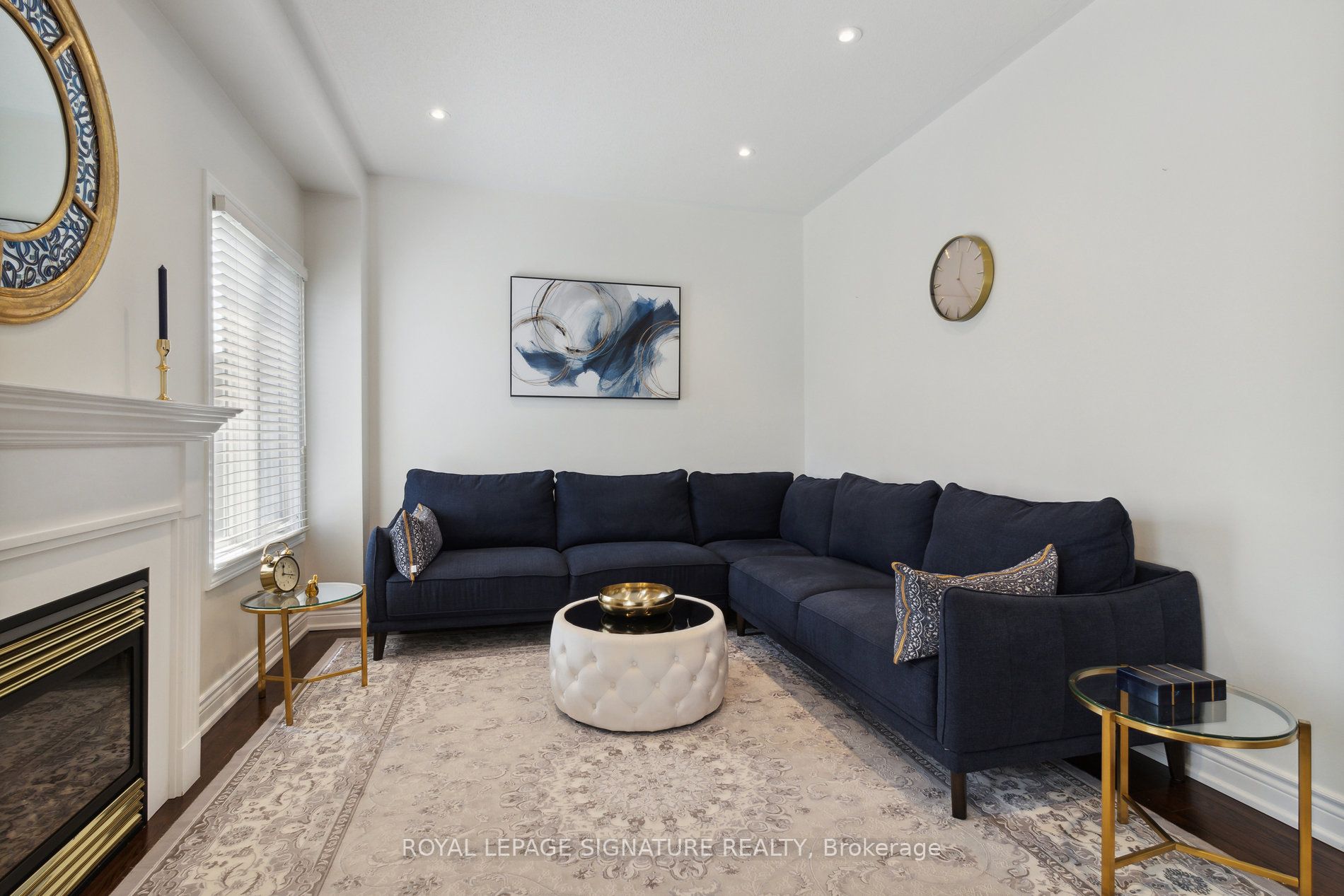 1034 Laurier Ave