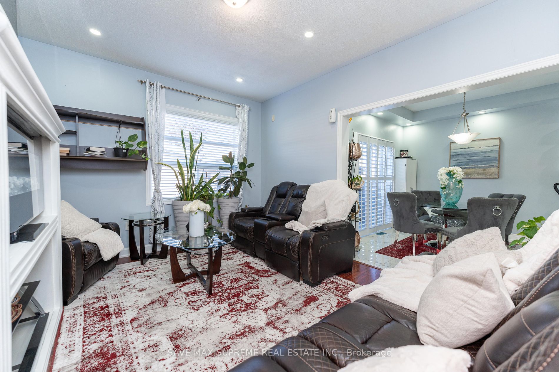27 Savita Road