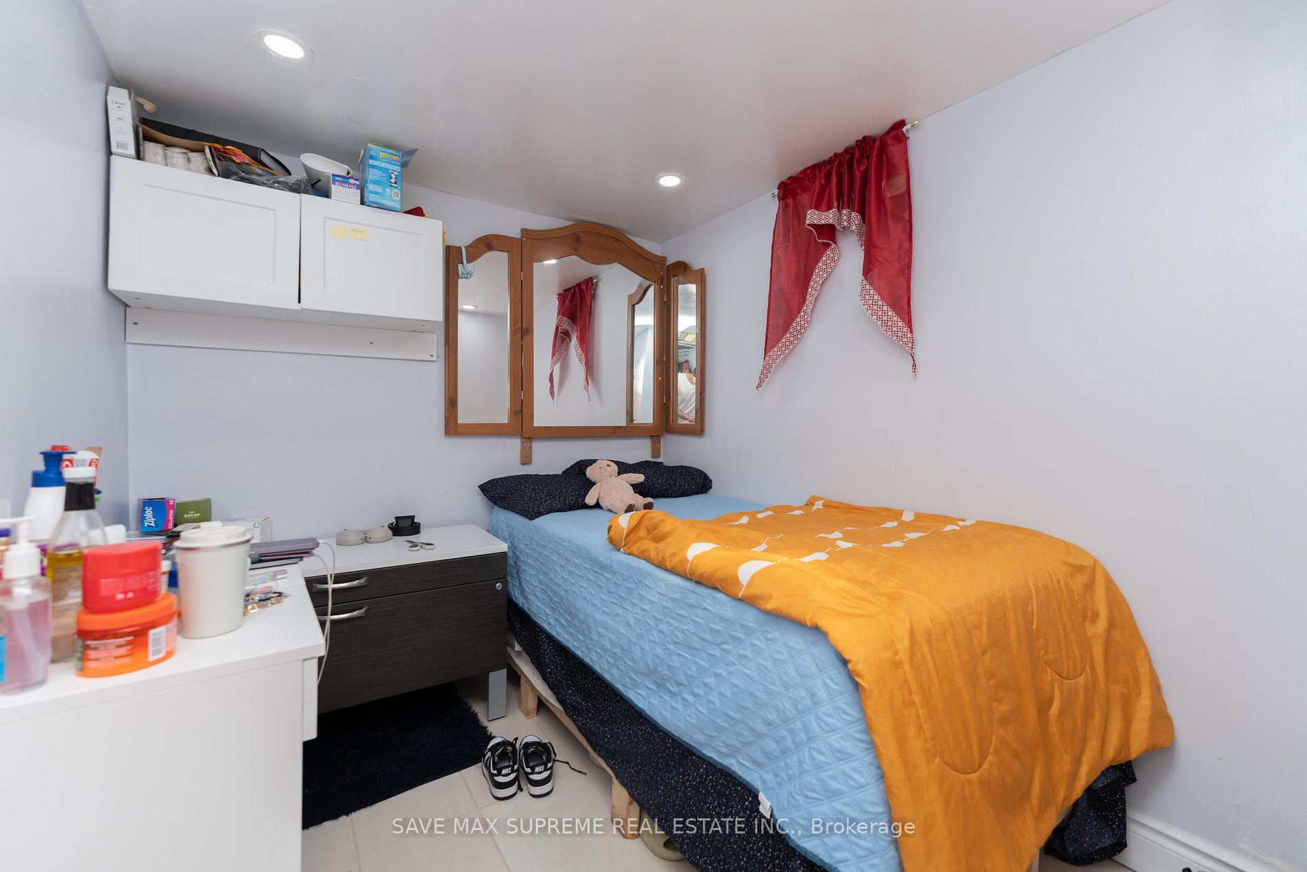 27 Savita Road