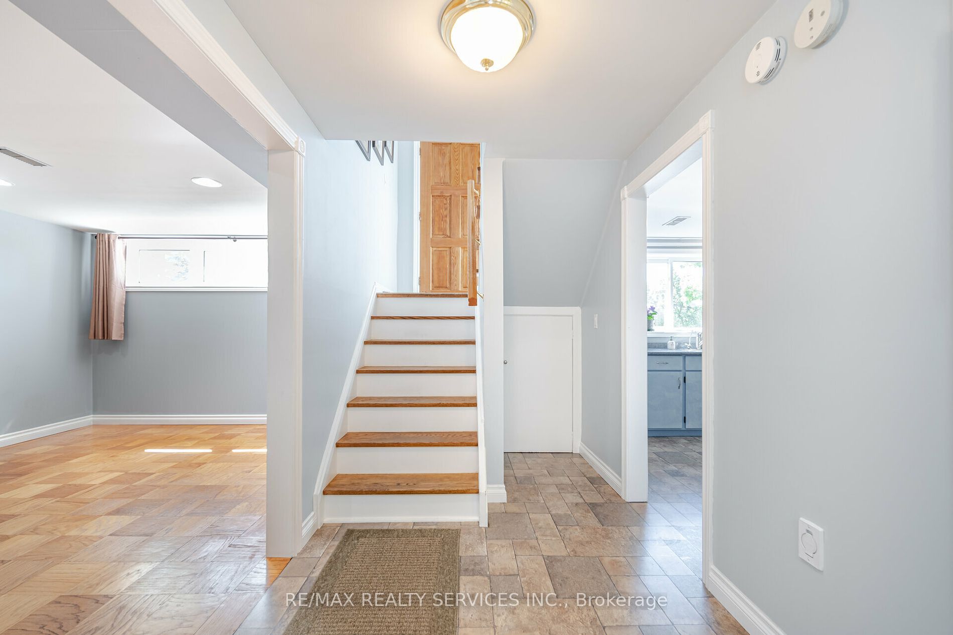 195 Elmwood Road