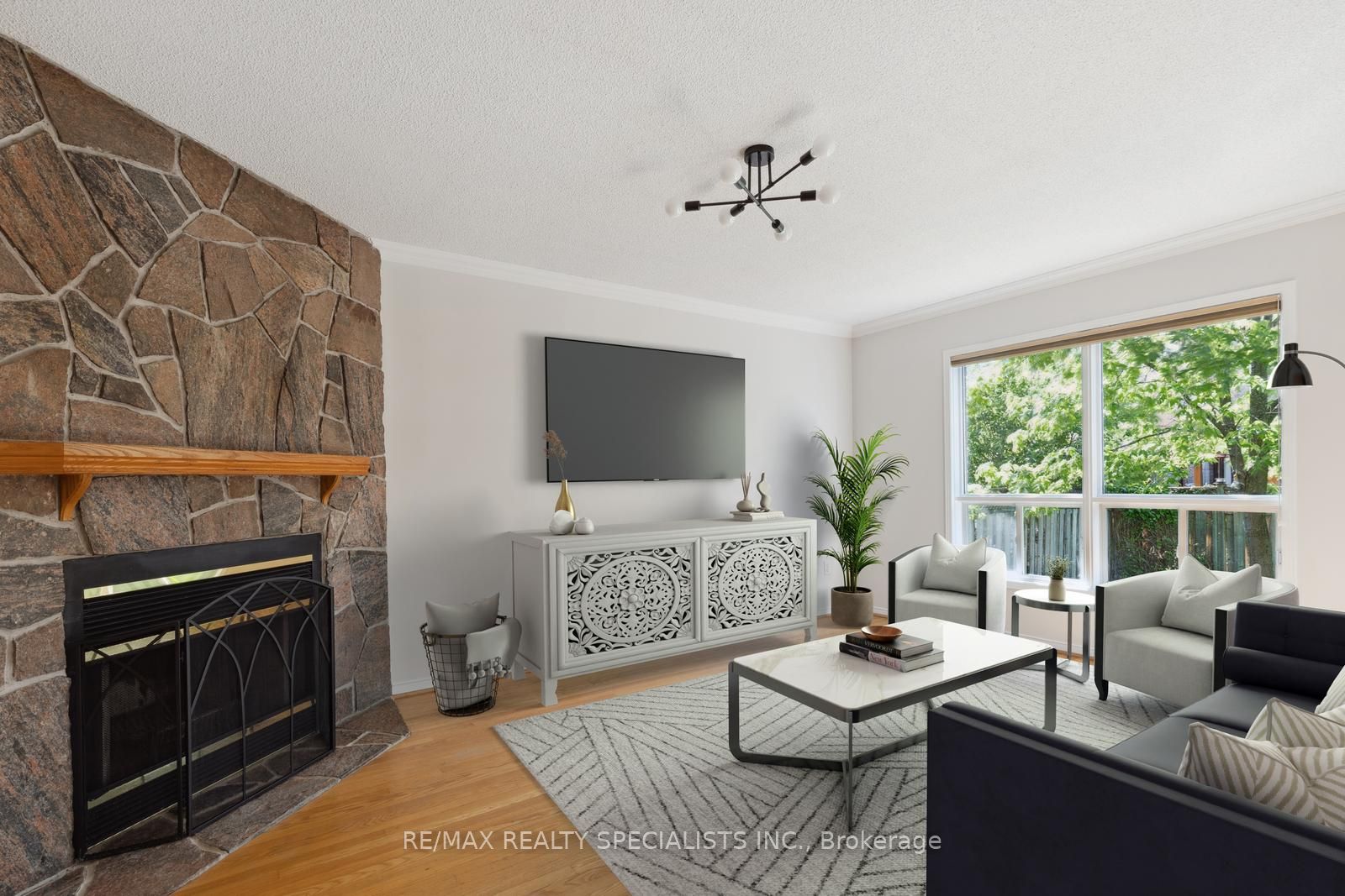 3251 Bloomfield Drive