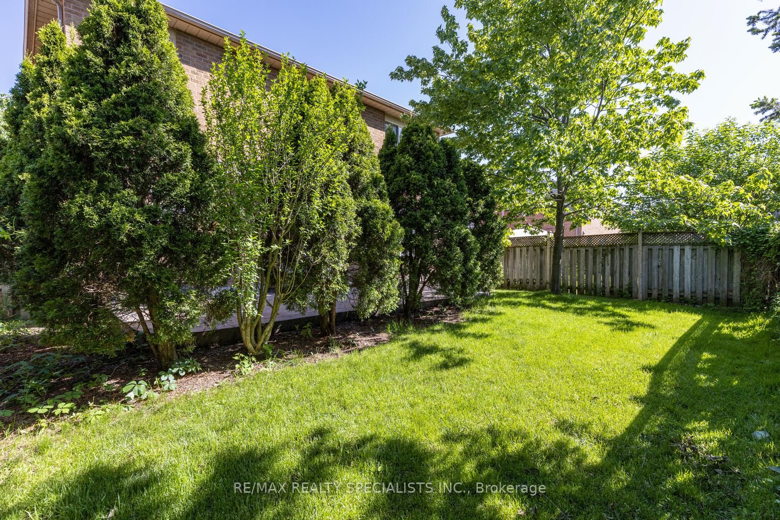 3251 Bloomfield Drive