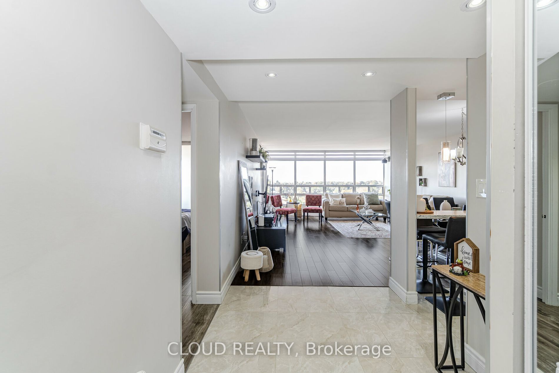 310 Mill St, #907