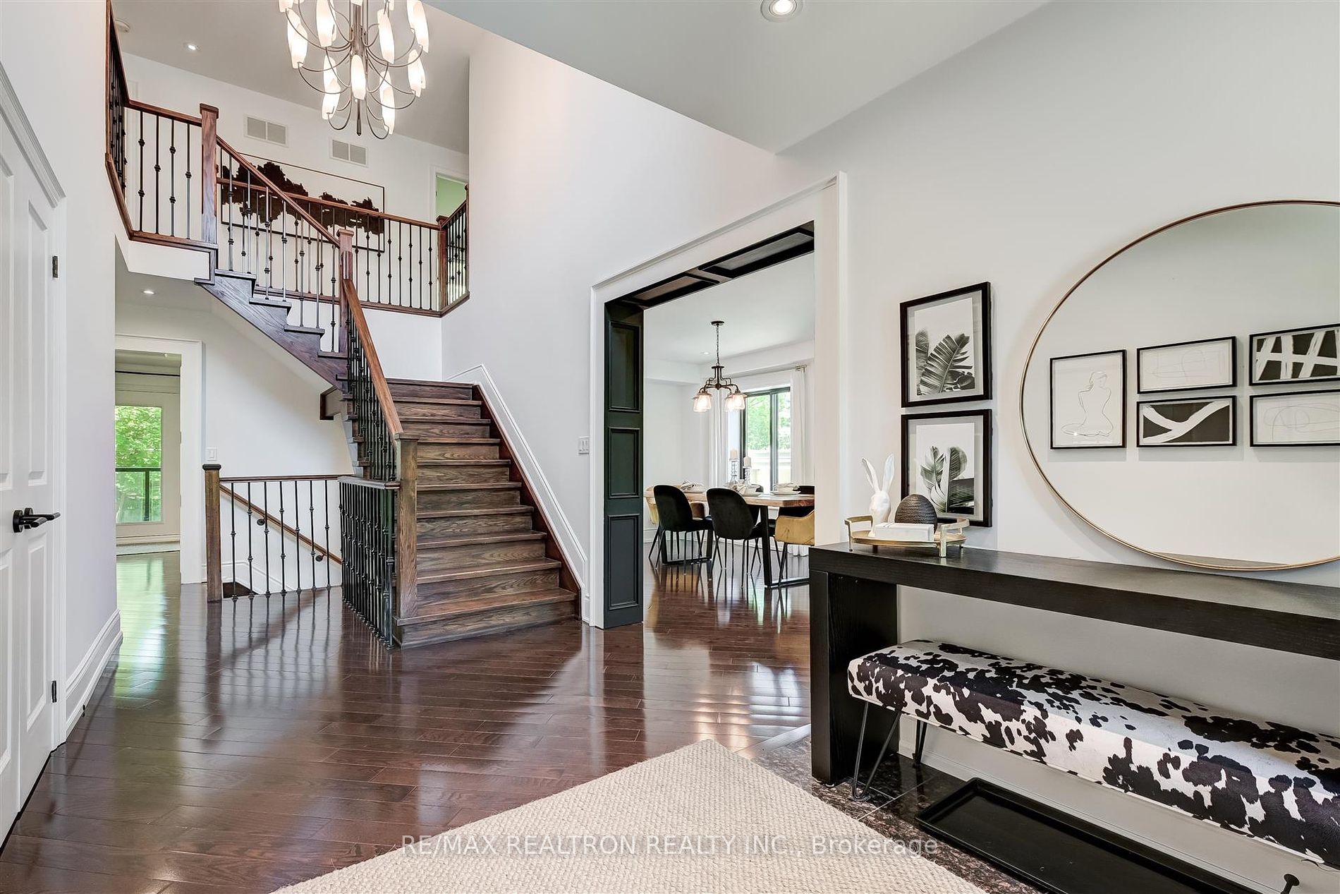 102 Edenbridge Dr