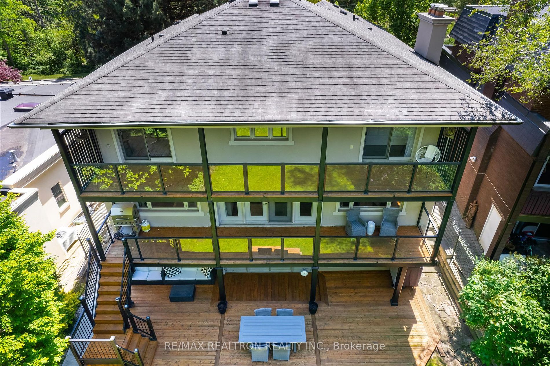 102 Edenbridge Dr