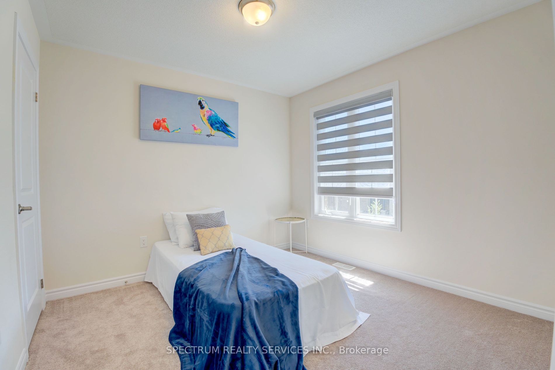 605 Leatherleaf Landing