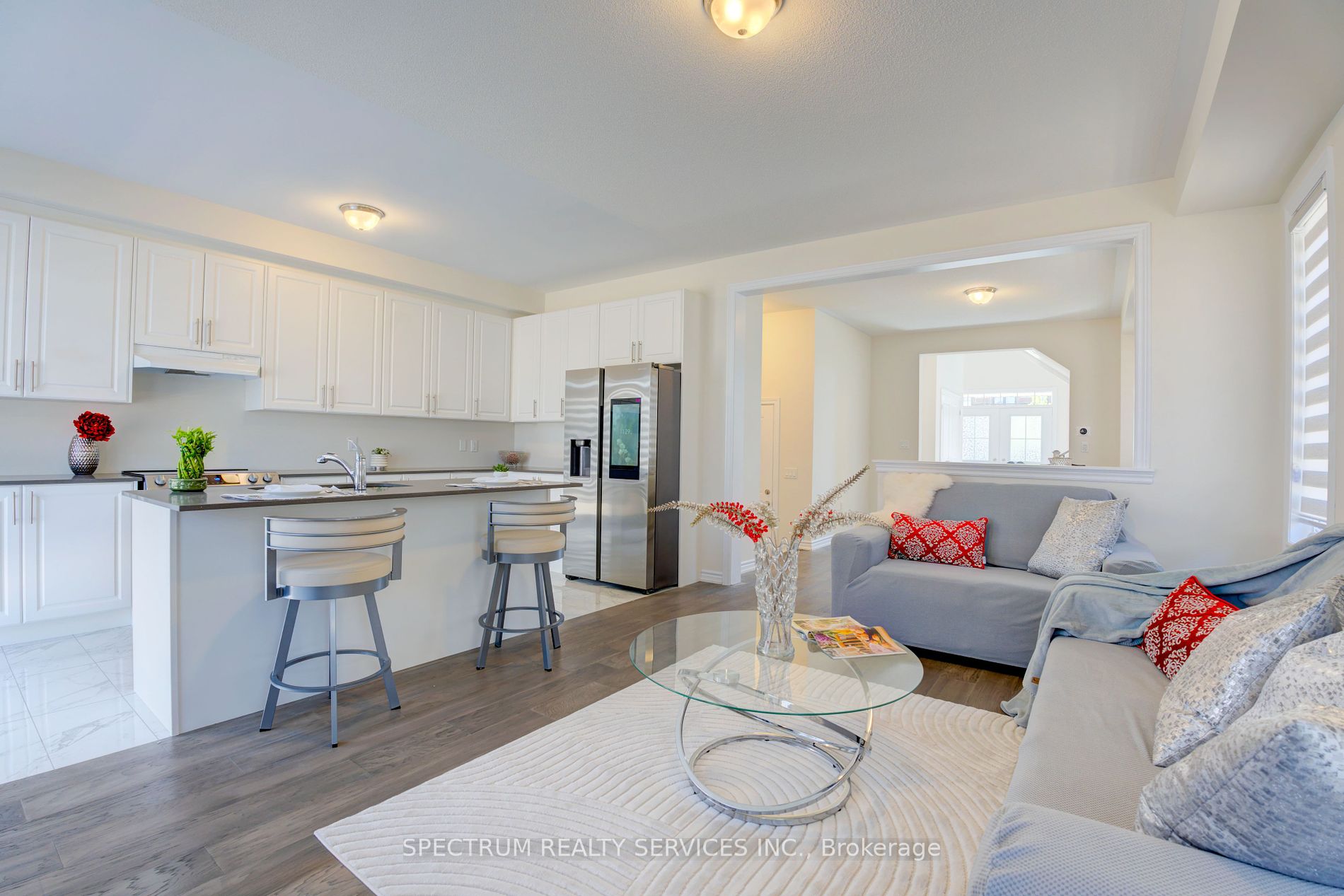 605 Leatherleaf Landing