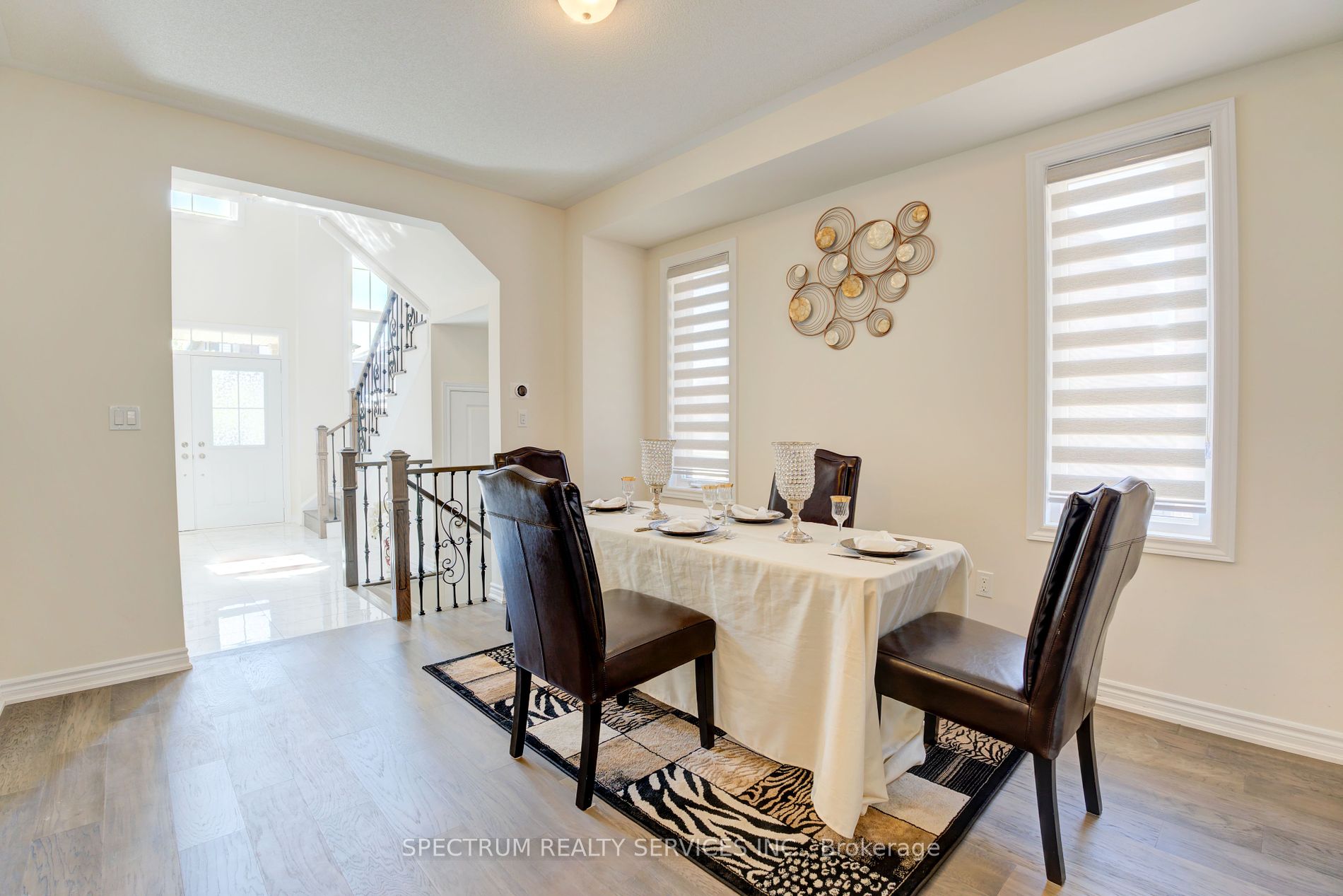 605 Leatherleaf Landing