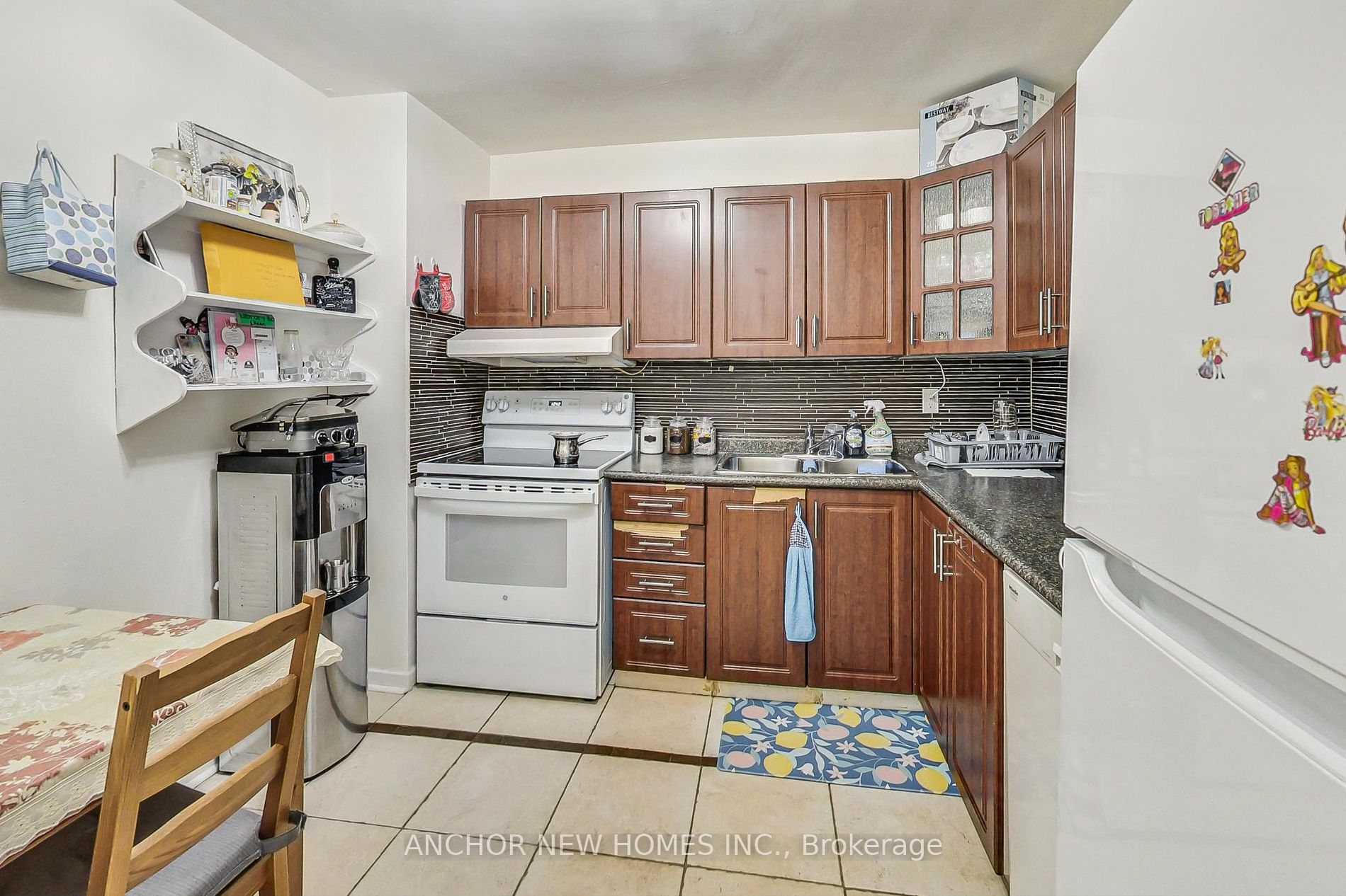 2323 Confederation Parkway #1105