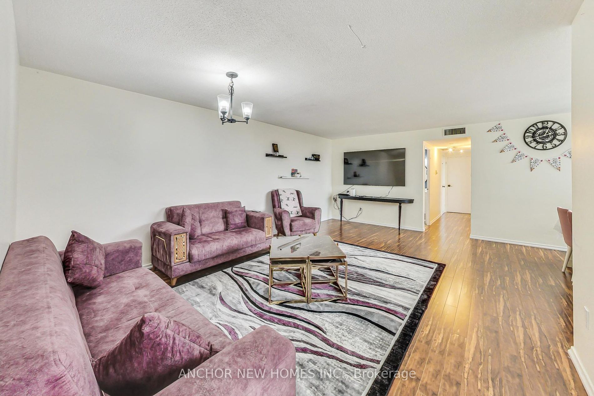 2323 Confederation Parkway #1105