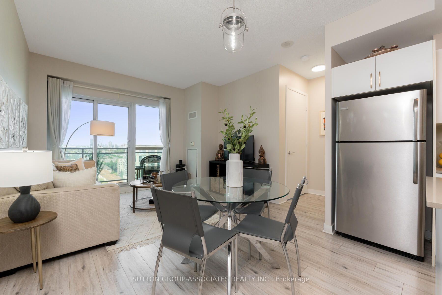 165 Legion Rd N, #1532