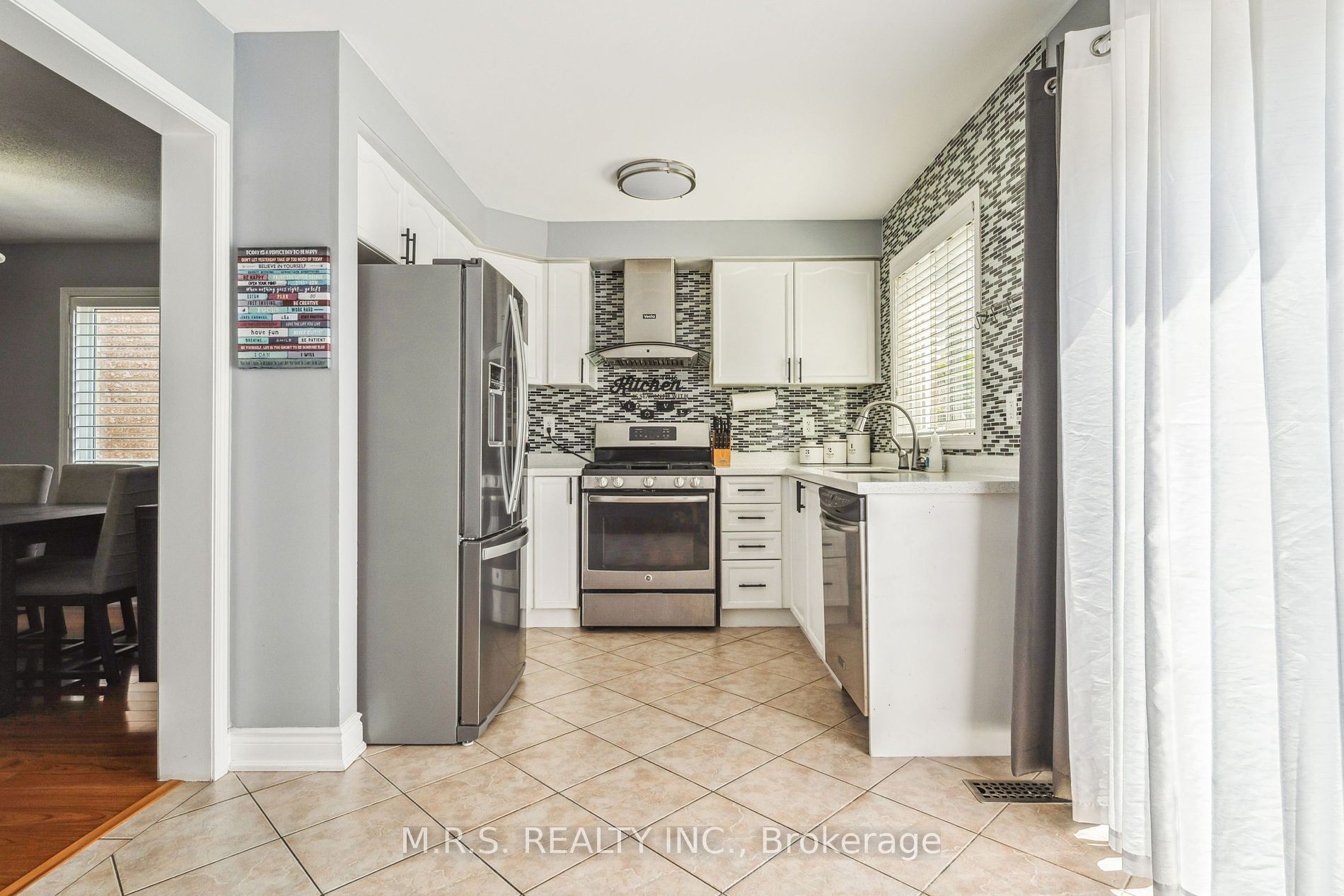 18 Orangegrove Drive