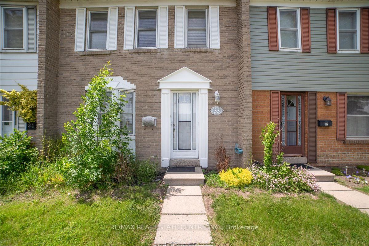 1020 Central Park Dr, #33