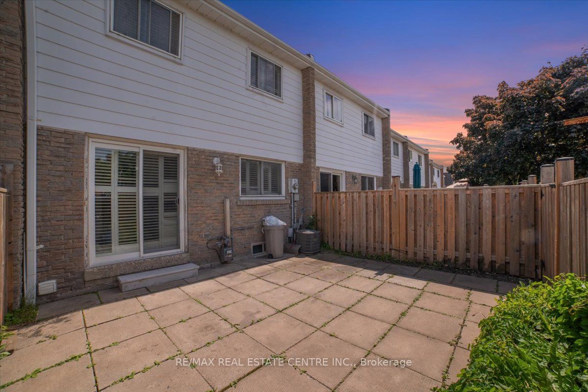 1020 Central Park Dr, #33