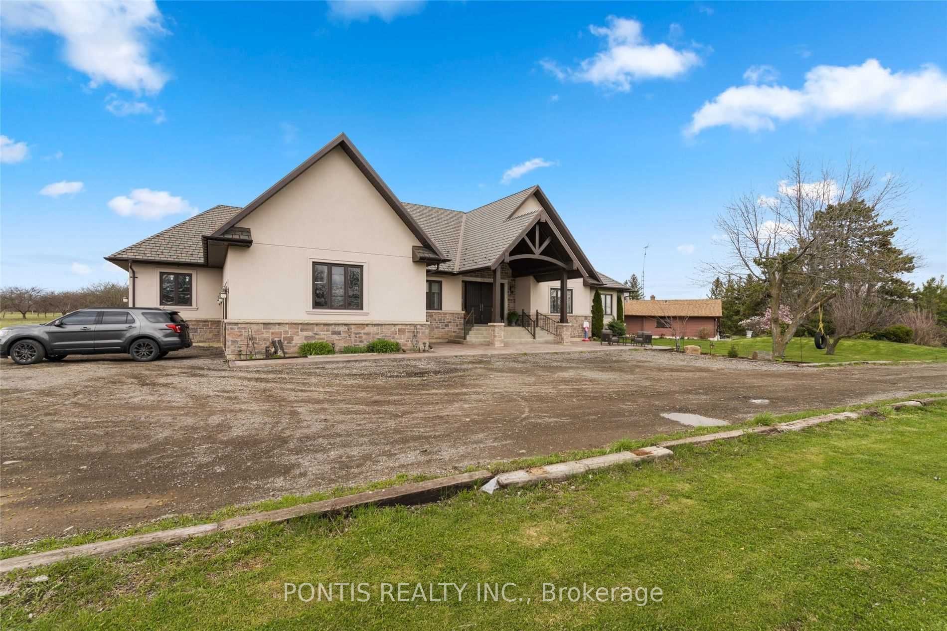 6902 Mayfield Rd