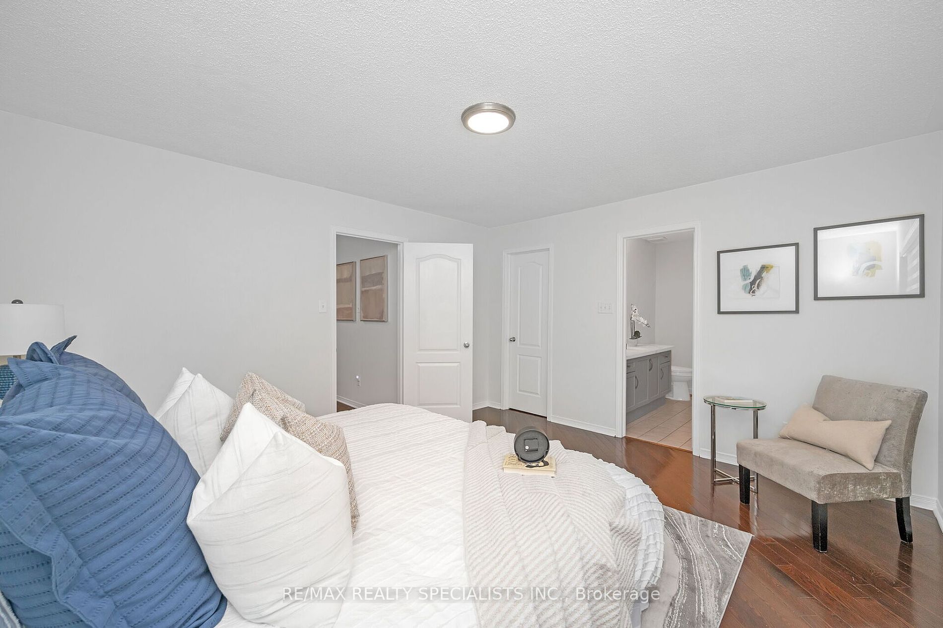 3120 Wrigglesworth Crescent