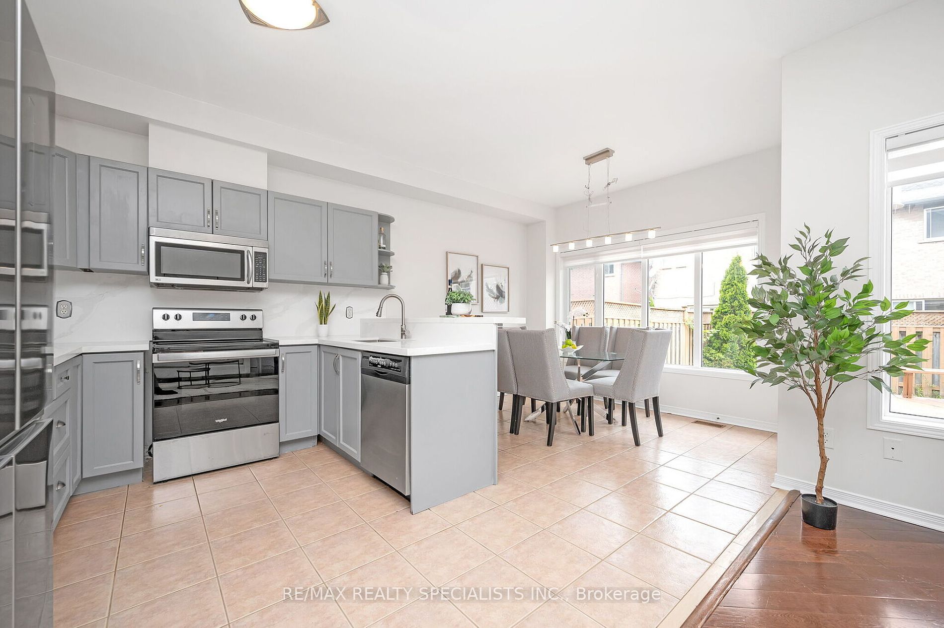 3120 Wrigglesworth Crescent