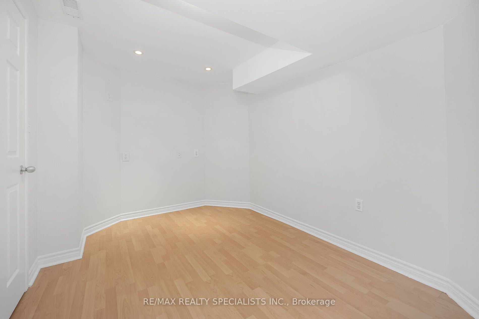 3120 Wrigglesworth Crescent