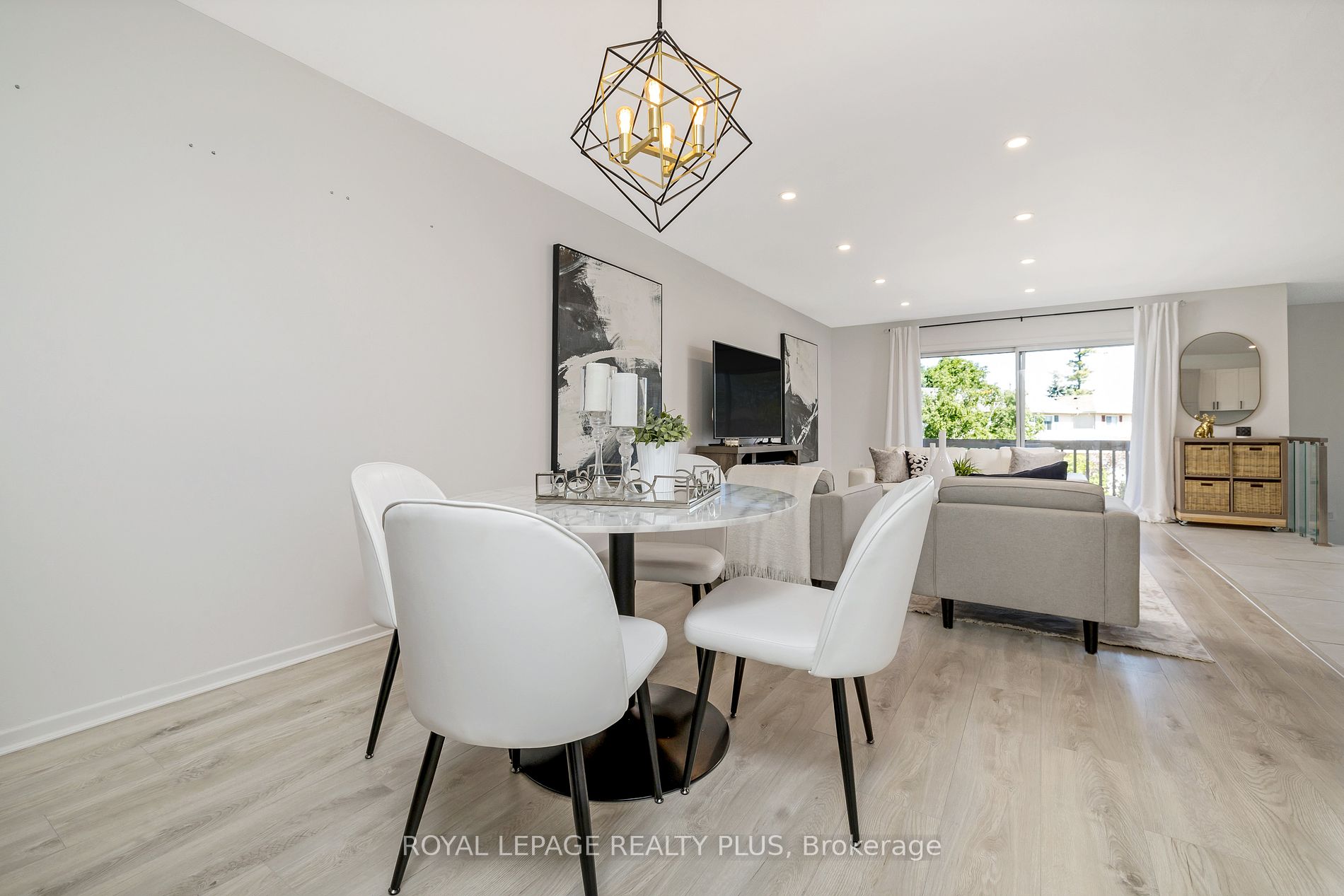 30 Rosset Valley Court
