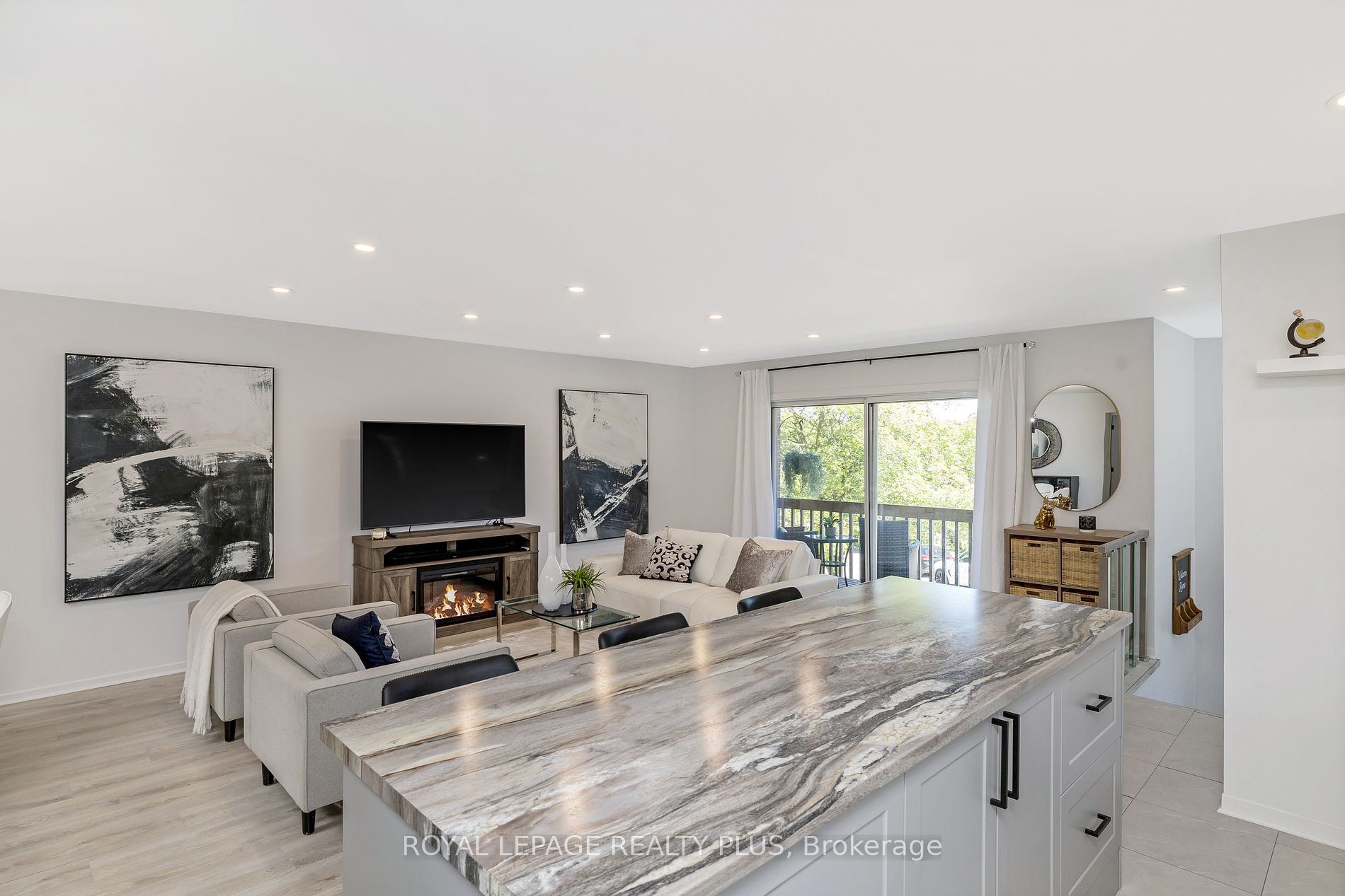 30 Rosset Valley Court