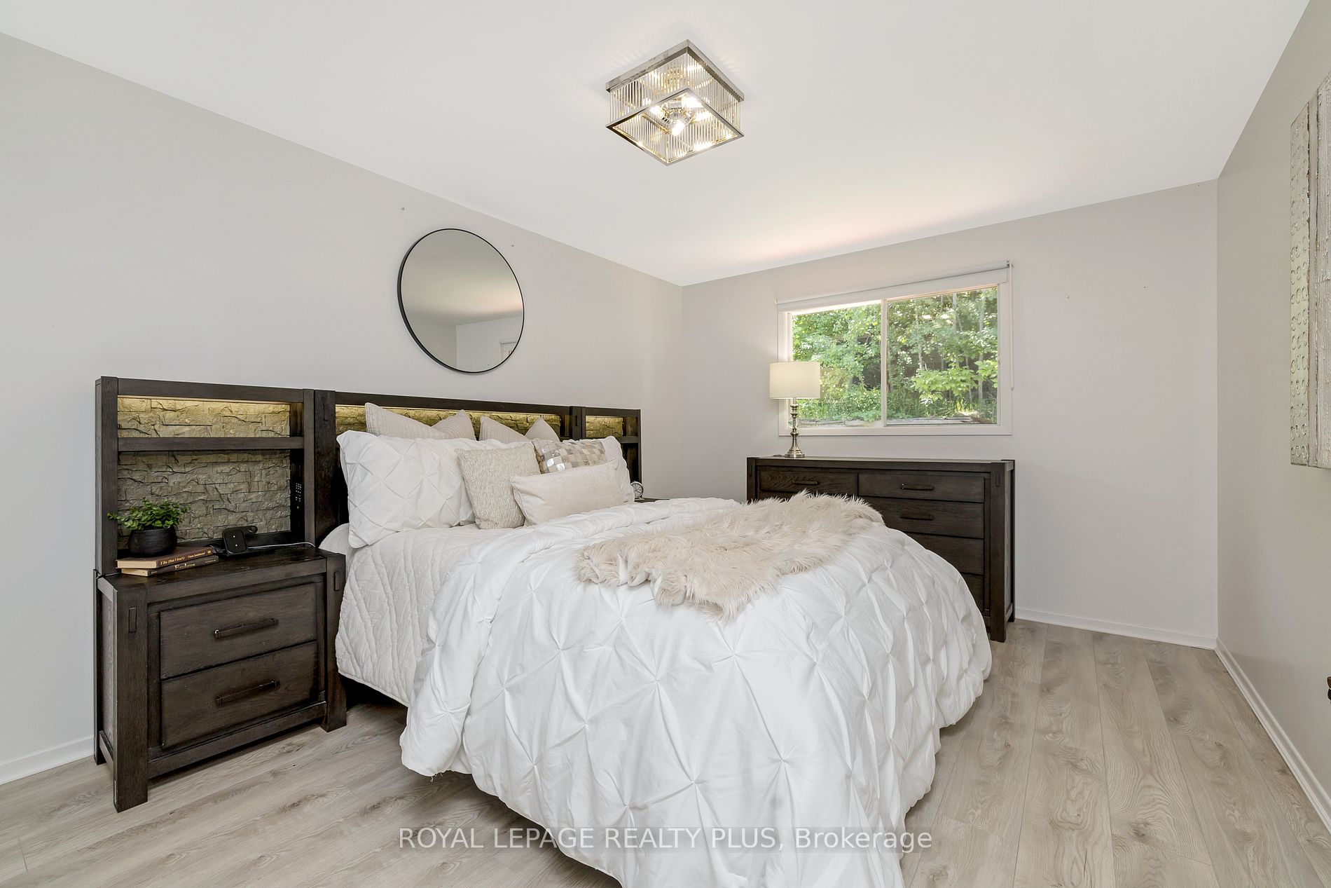 30 Rosset Valley Court